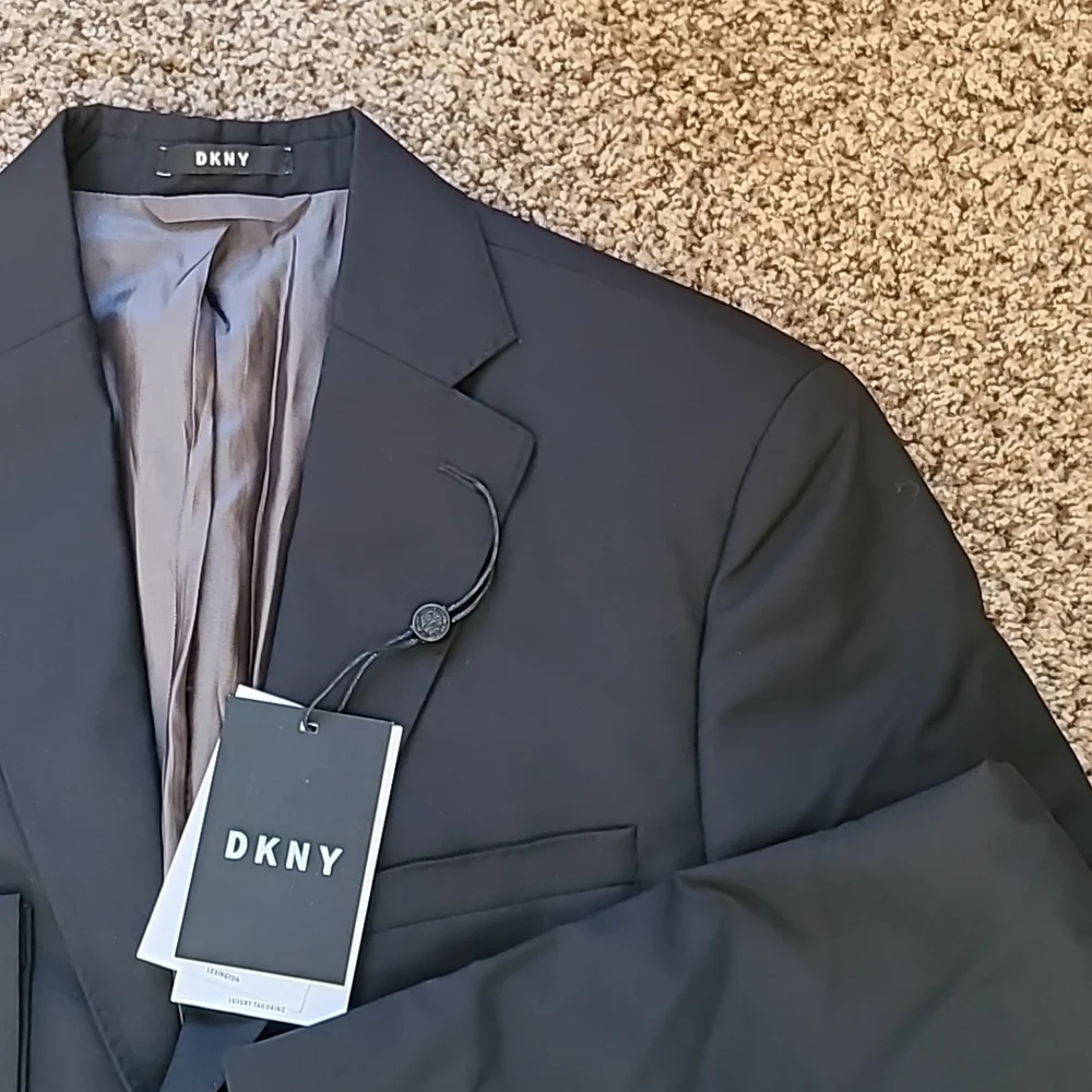 DKNY wool black blazer